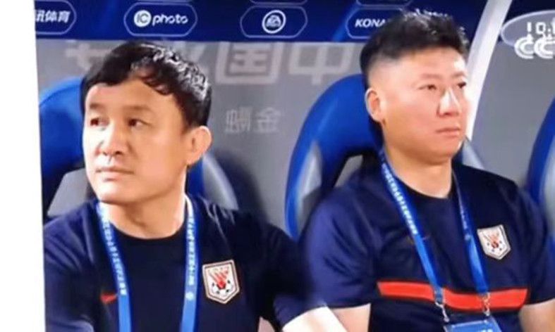 德拉古辛目前的解约金是3000万欧元，除了巴萨外，一些英超球队也对他感兴趣。